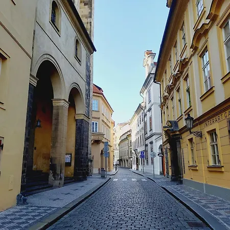 アパート Just 3 Min Walk Old Town Center Private E *
