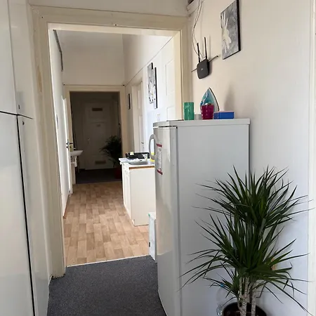 Just 3 Min Walk Old Town Center Private E