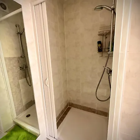 Privat bolig Just 3 Min Walk Old Town Center Private E