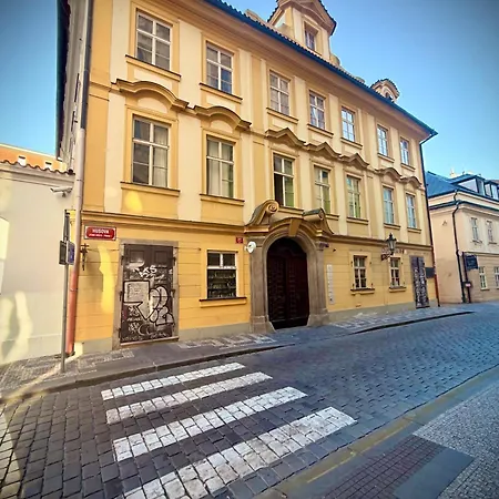 Just 3 Min Walk Old Town Center Private E Privat bolig
