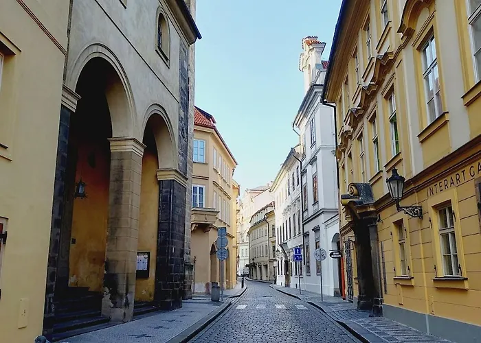 Apartmán Just 3 Min Walk Old Town Center Private E *